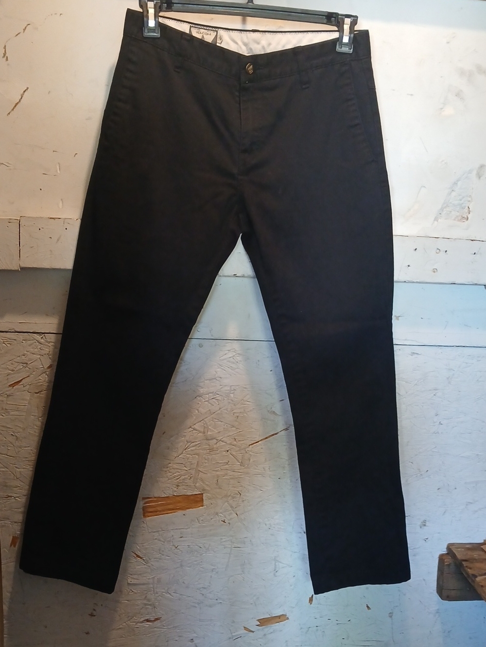 Volcom Corpo Cass Women's Black Chino Pants - Classic Slim Fit Size 30